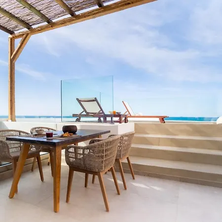 Wave, An Idyllic Seafront Kokkini Hani
