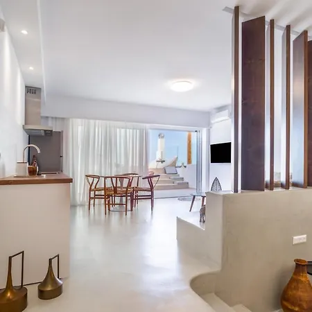 Wave, An Idyllic Seafront Feriehus *